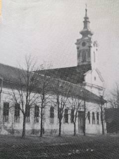 Mramorak-Kirche-Schulhaus